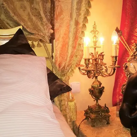 Rezidence Zamecek - Boutique