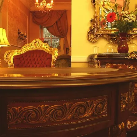 Rezidence Zamecek - Boutique מלון